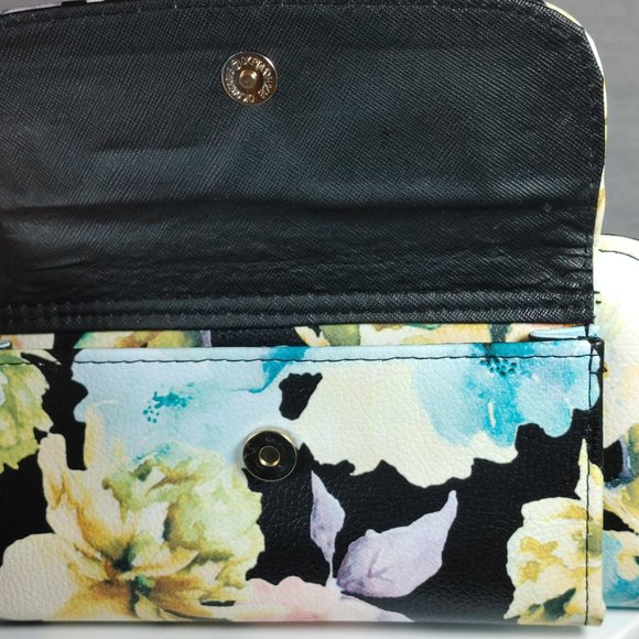 Black Floral Clutch Wallet Purse Handbag Metal Handles w Crossbody Chain Strap - Picture 8 of 9
